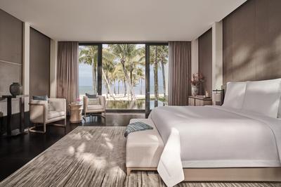 Four Bedroom Club Lagoon Pool Villa
