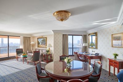 Royal Suite Nile View Smoking