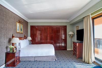Royal Suite Nile View Smoking