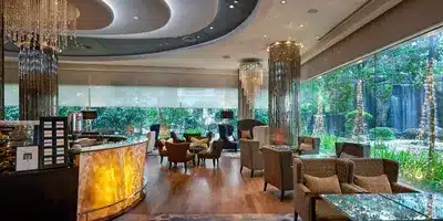 OneSixFive Lounge