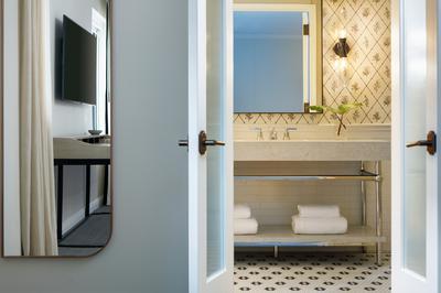 Guest room amenity