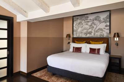 1 King 1 Bedroom Suite With Balcony