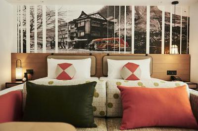 Guest room