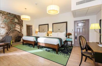 Guest room