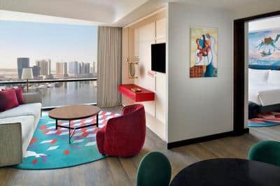 Design Suite Downtown View High Floor
