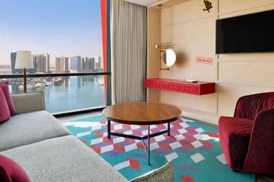 Design Suite Downtown View High Floor
