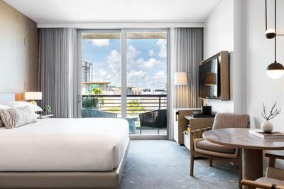 Guest room