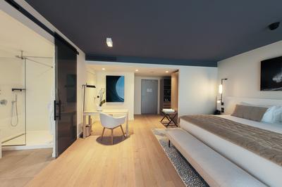 1 King Bed Premium With Rooftop