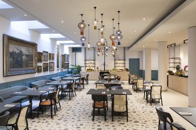 Breakfast Room