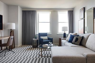 1 Bedroom Suite