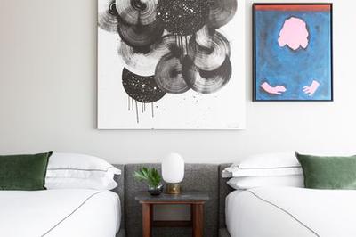 Guest room