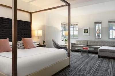 City View Luxury Suite