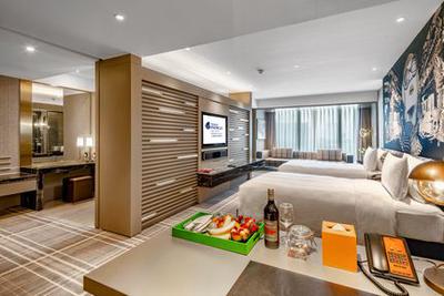 Guest room