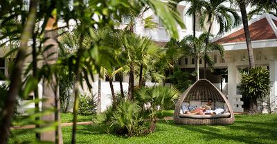 Poolside Terrace