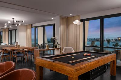1 Bedroom Presidential Suite