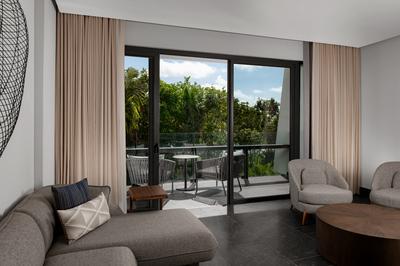 Tropical View Suite With King Bed