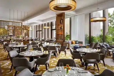 Royal Club Lounge