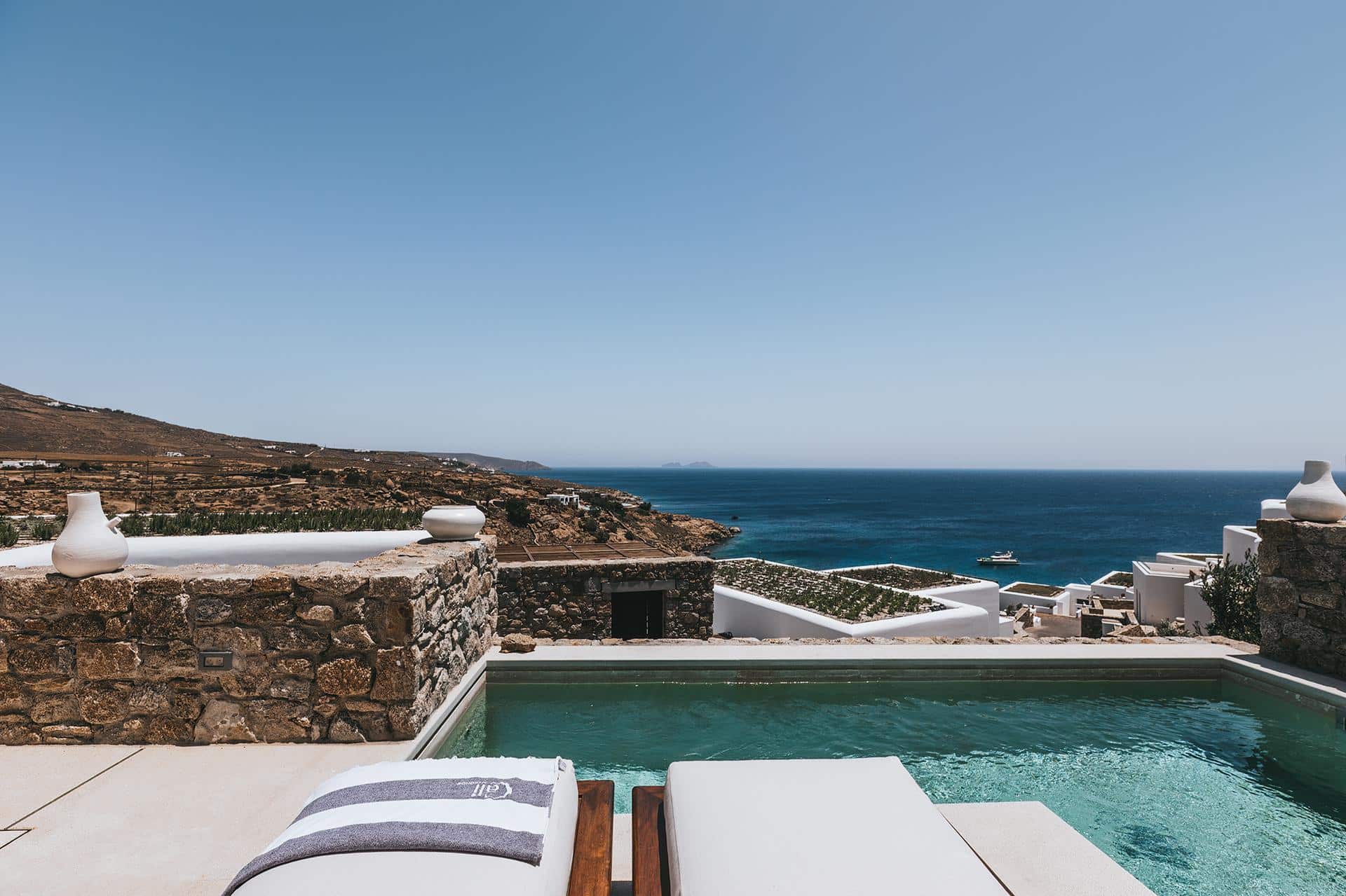 Four Bedroom Villa Calliope