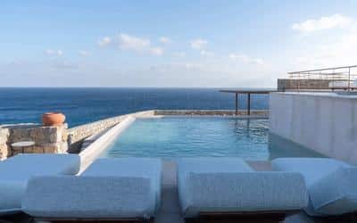 Four Bedroom Villa Calliope