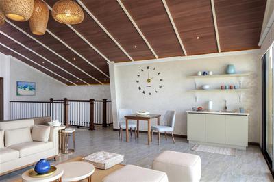 Deluxe Ocean View Suite living area and pantry
