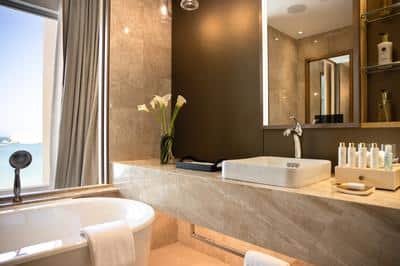 Junior One Bedroom Suite