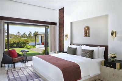 Garden View Villa bedroom with no pool