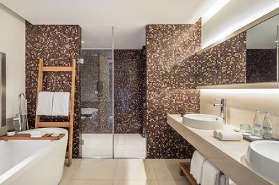 Garden Patio Room