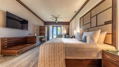 Deluxe Ocean View King