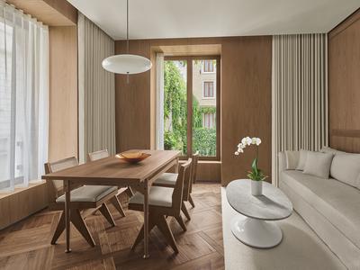 Signature Suite