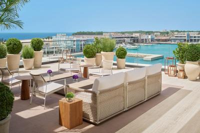 Penthouse Suite