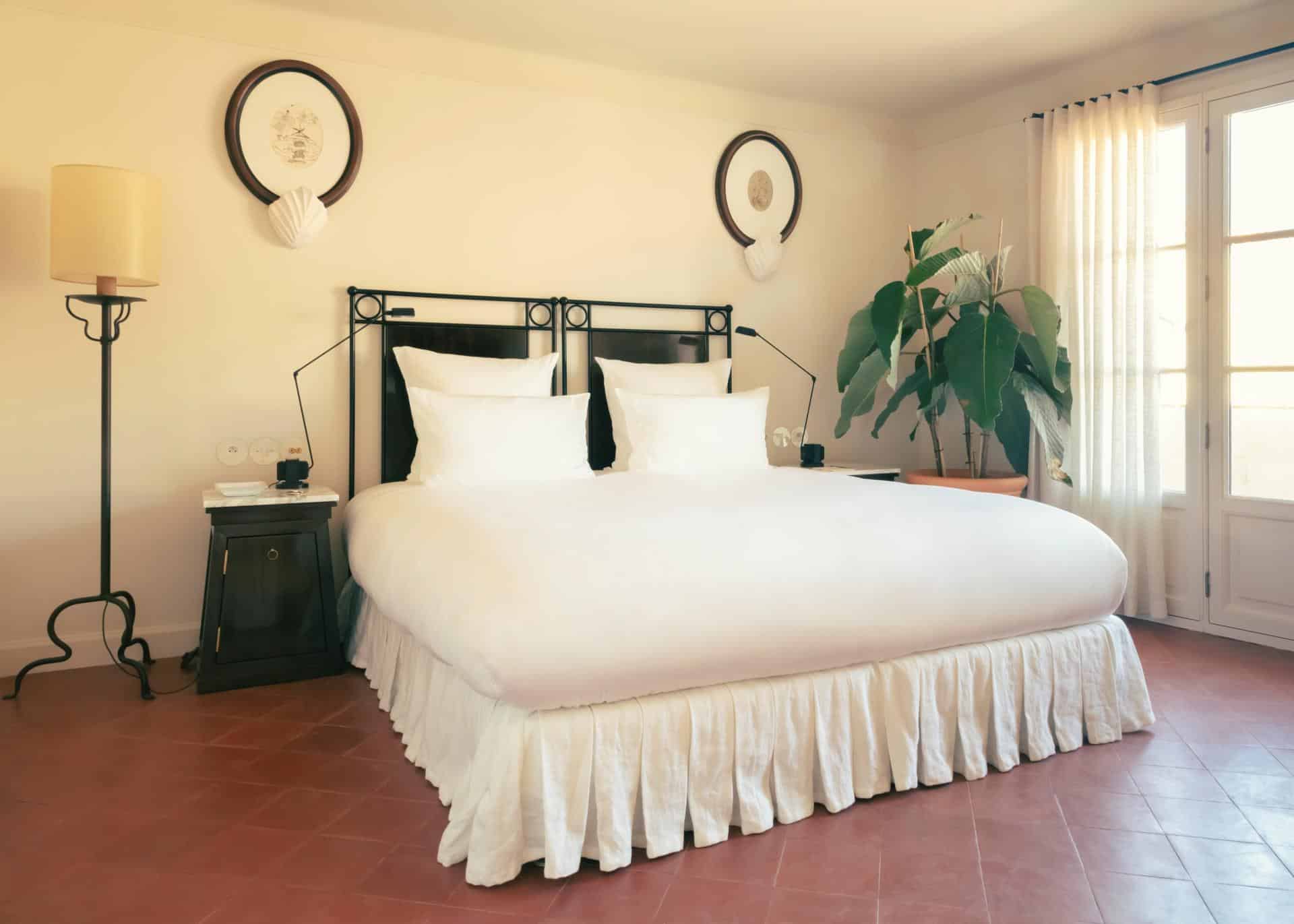 Deluxe Room with Sea View