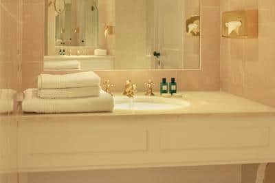 Guest room amenity