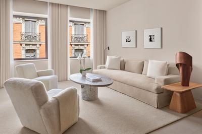 1 Bedroom Corner Suite