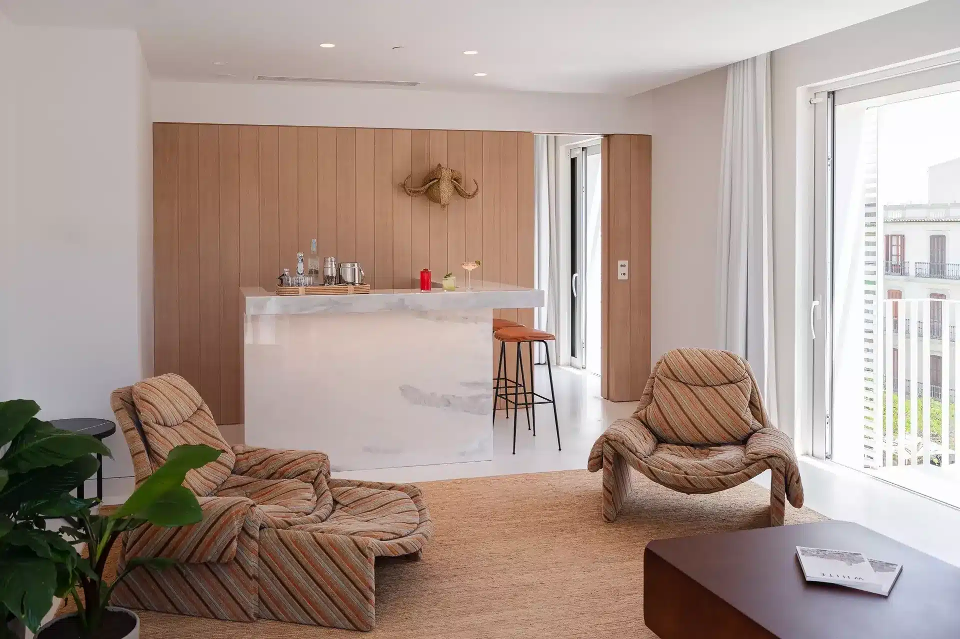 Casa Privada - Three Bedroom Suite with Three King Beds