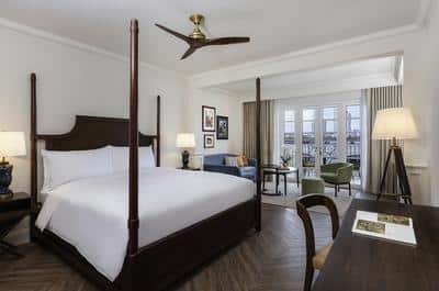 Oceanfront Magnifique Room