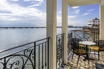 Ocean Front Junior Suite