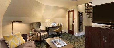 Junior Suite Turret