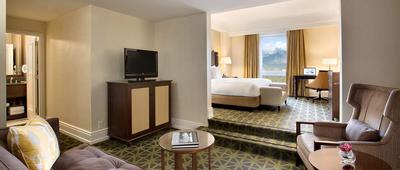 Junior Mountain View Suite