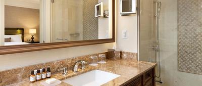 Fairmont Gold Mountain View One Bedroom Suite