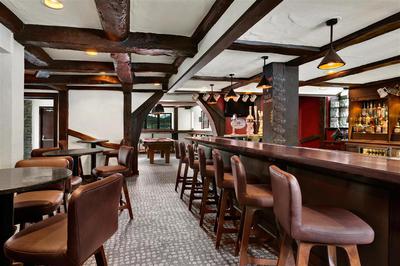 Waldhaus Pub & Biergarten
