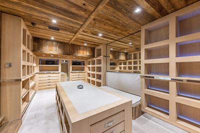 Dressing  Room