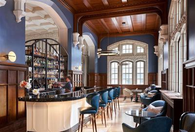 Bar Lounge