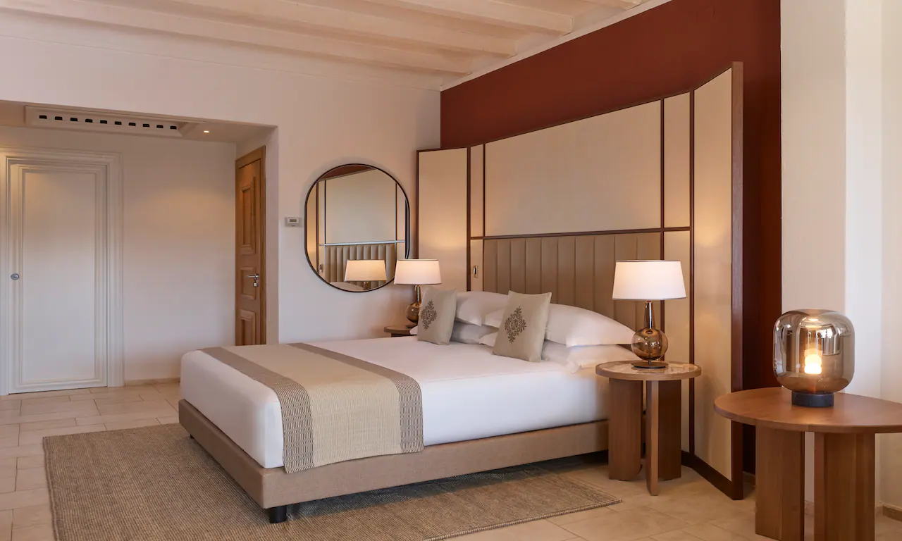 King Grand Deluxe Room with Sea View