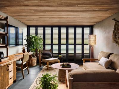 Ocean View Studio Suite Louvered Windows