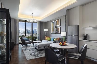 Grand Premier Room