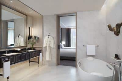 Grand Deluxe Room