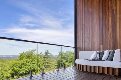 Lodge Suites