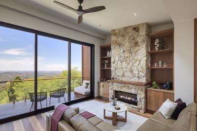 Lodge Suites