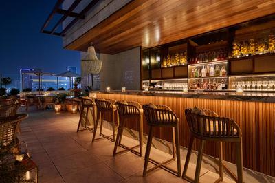 Bar Lounge