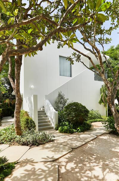 Canopy Villa Exterior